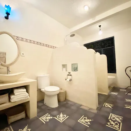 Villa Tyche Luxury 4Br Near Beach Seminyak  Exterior photo