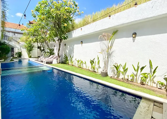 Villa Tyche Luxury 4Br Near Beach