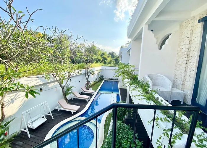 Villa Tyche Luxury 4Br Near Beach