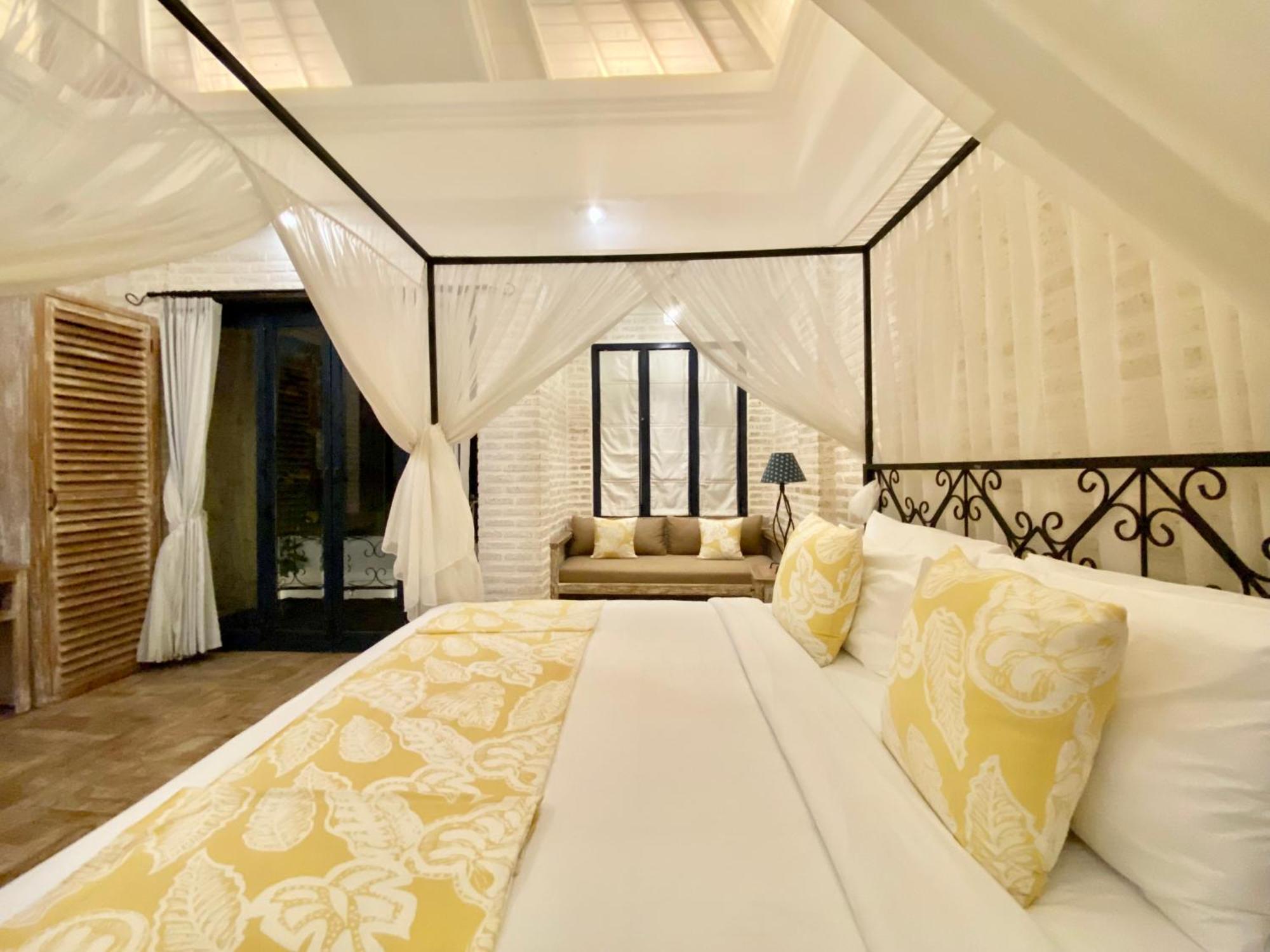 Villa Tyche Luxury 4br Near *