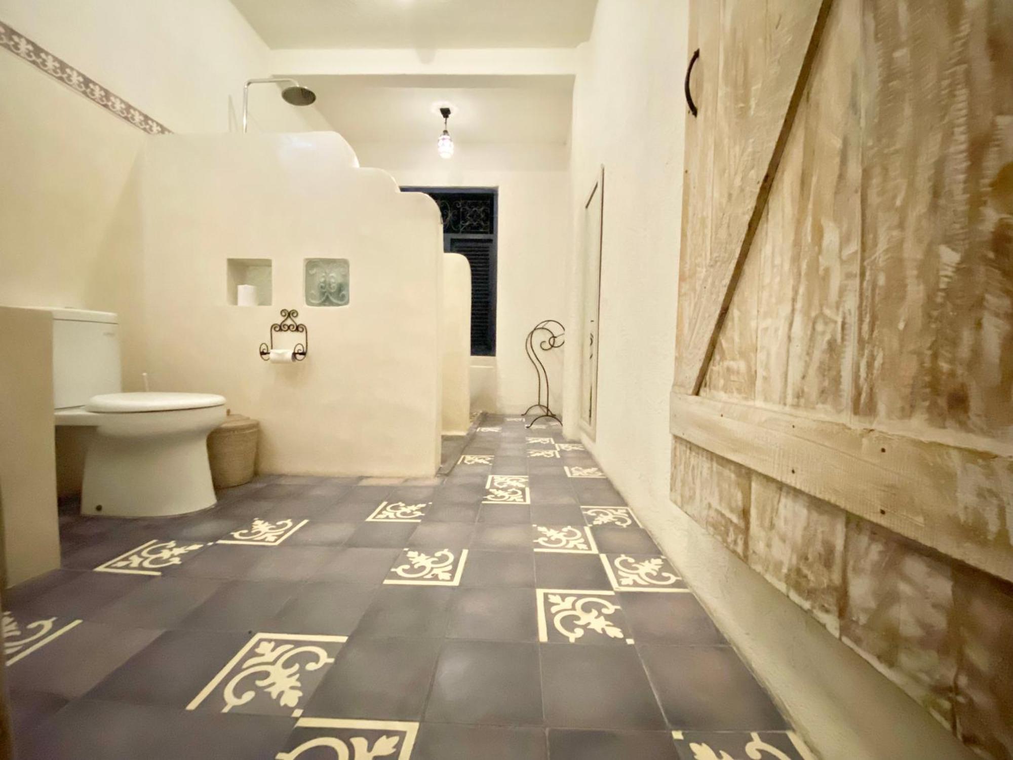 Villa Tyche Luxury 4br Near *