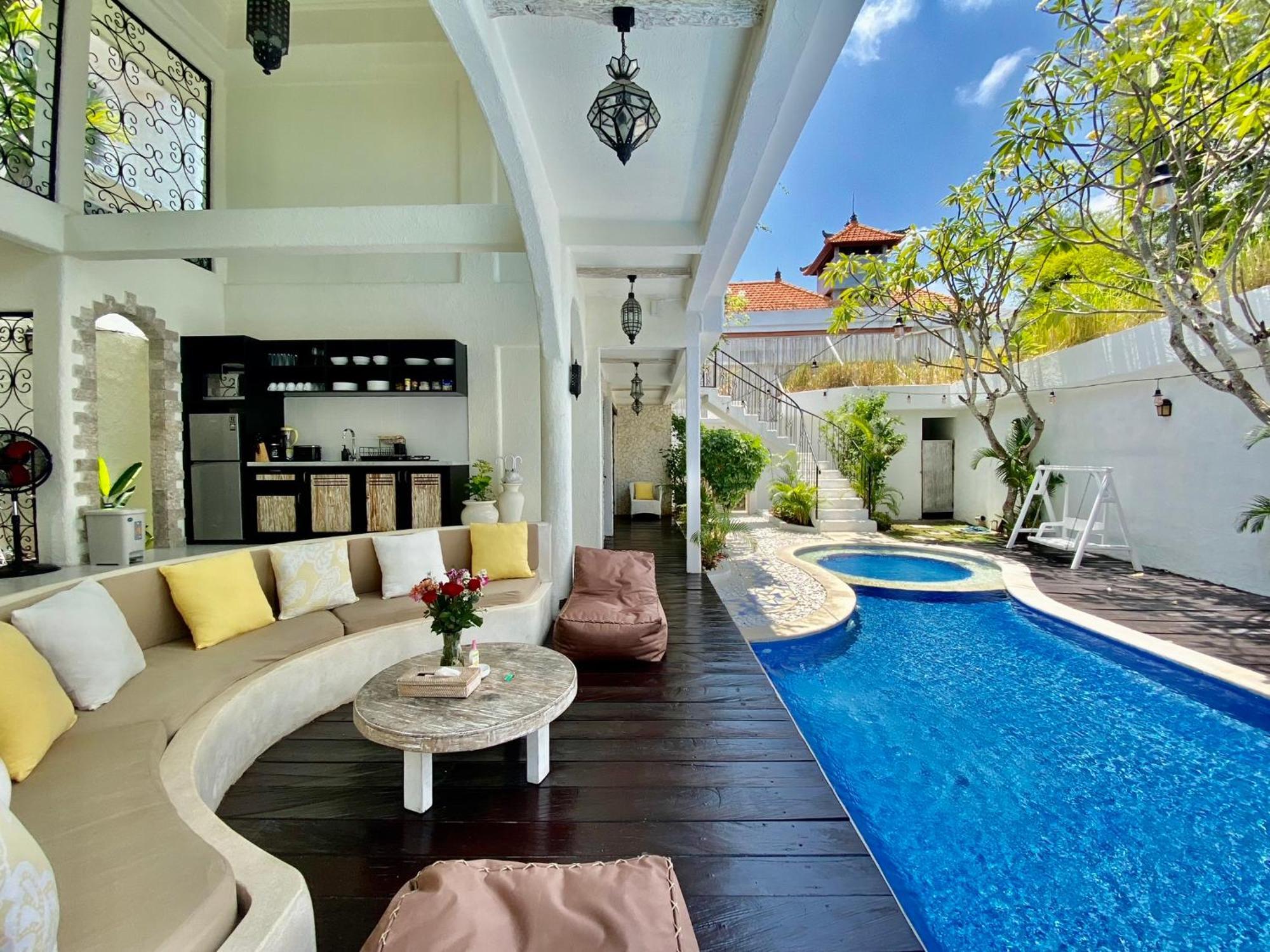 Villa Tyche Luxury 4br Near *