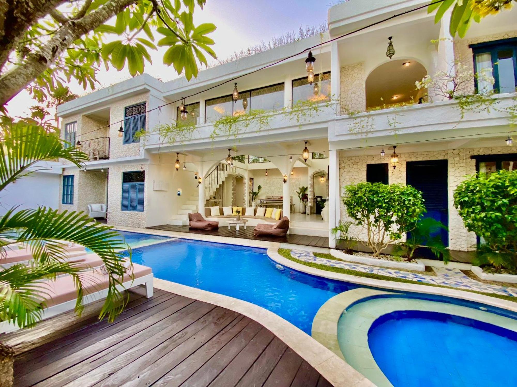 Tyche Luxury 4br Near Seminyak (Bali)