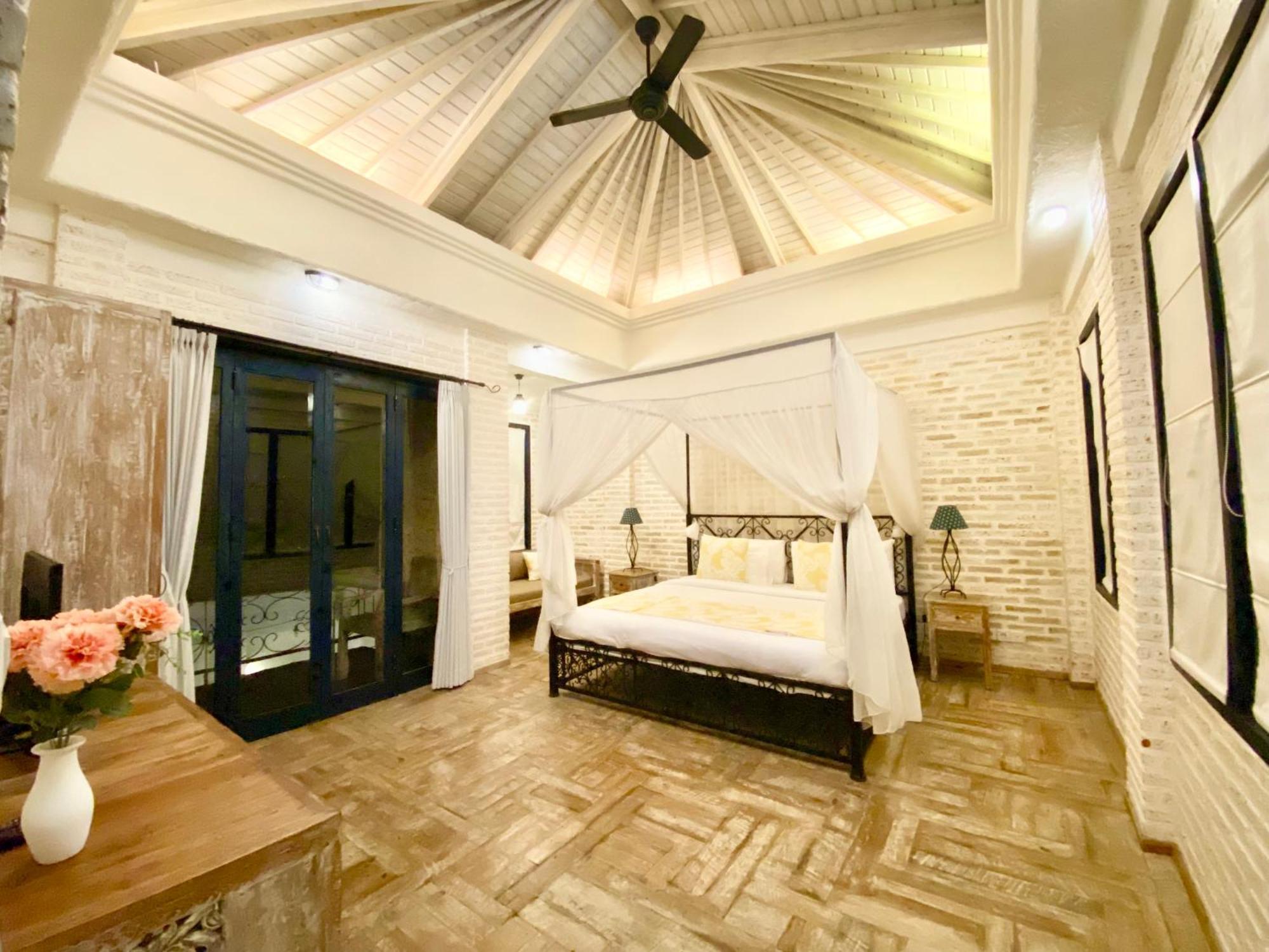 Tyche Luxury 4br Near Villa Seminyak (Bali)